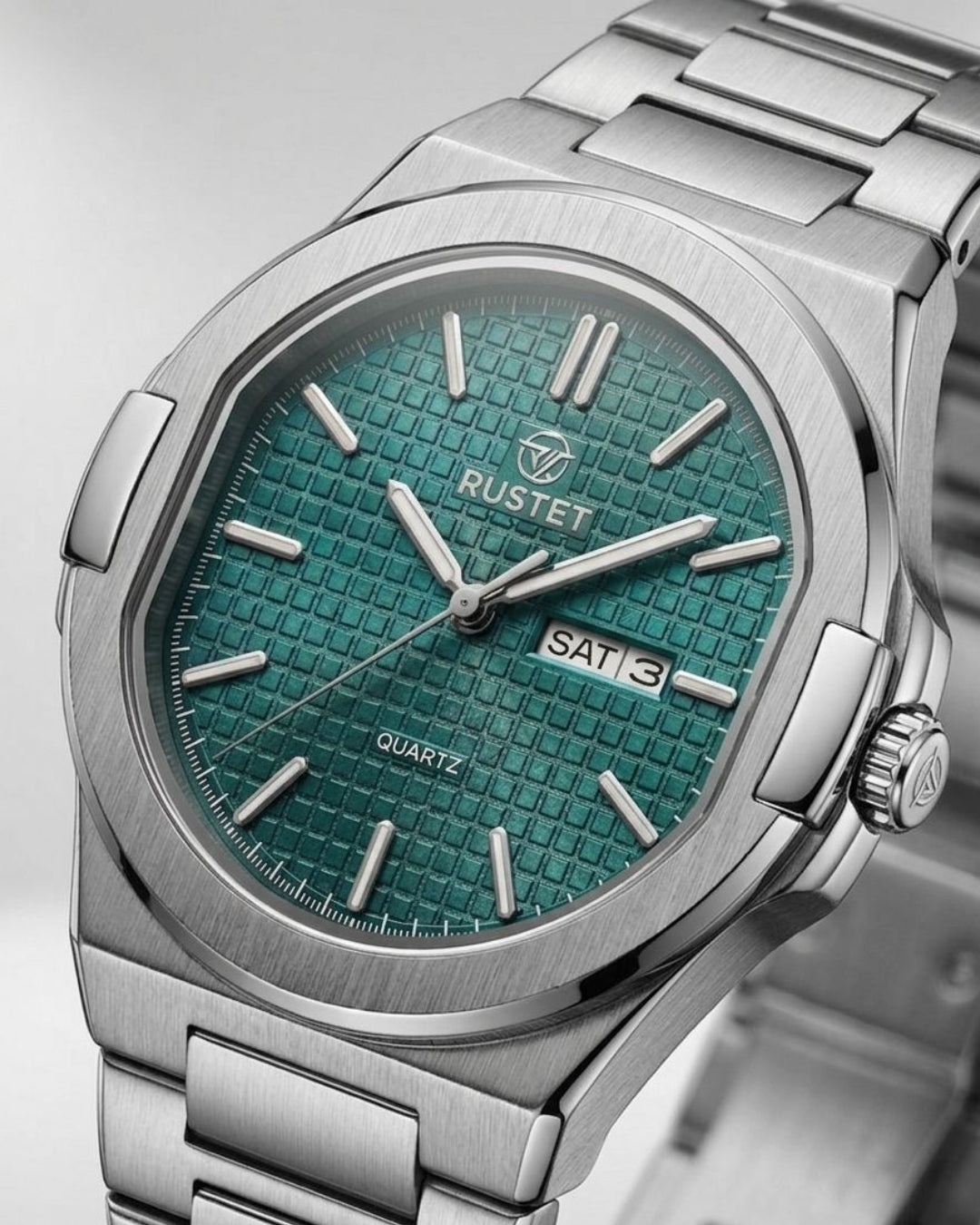 RUSTET-1045-DARK GREEN WITH SILVER