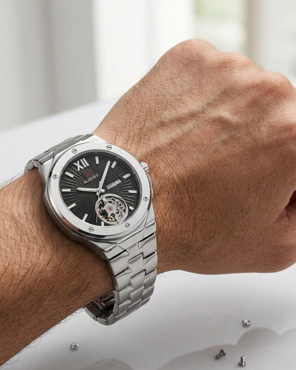 RUSTET-1053-BLACK WITH SILVER