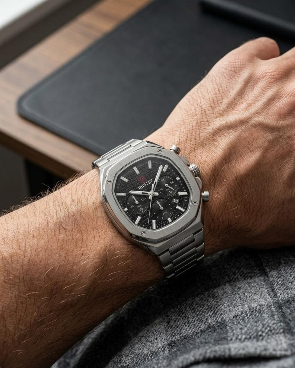 RUSTET-1065-BLACK WITH SILVER