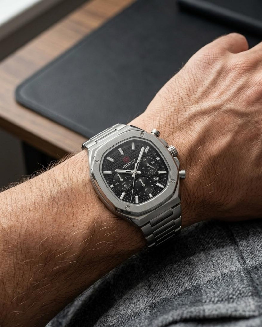 RUSTET-1065-BLACK WITH SILVER