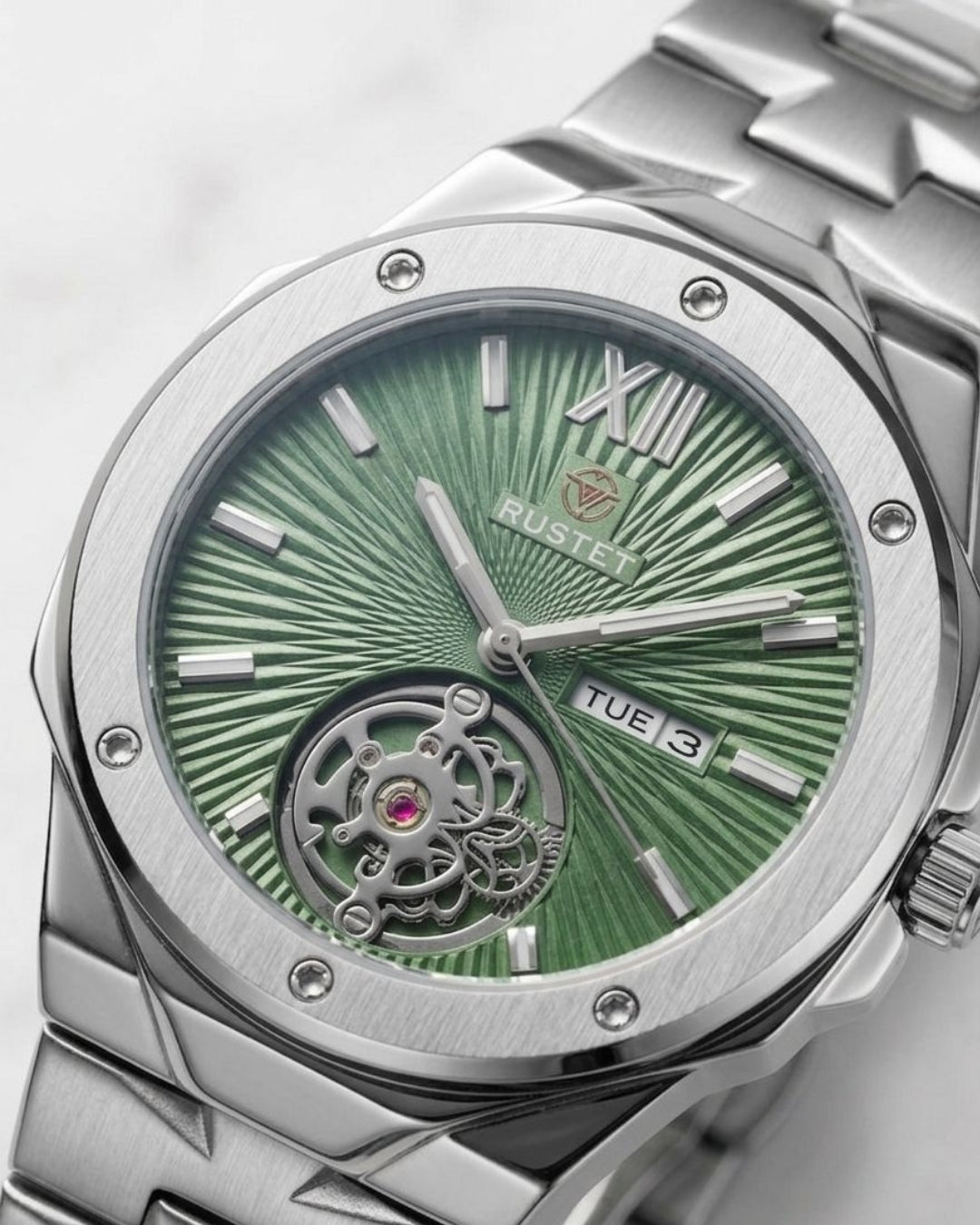 RUSTET-1053-GREEN WITH SILVER