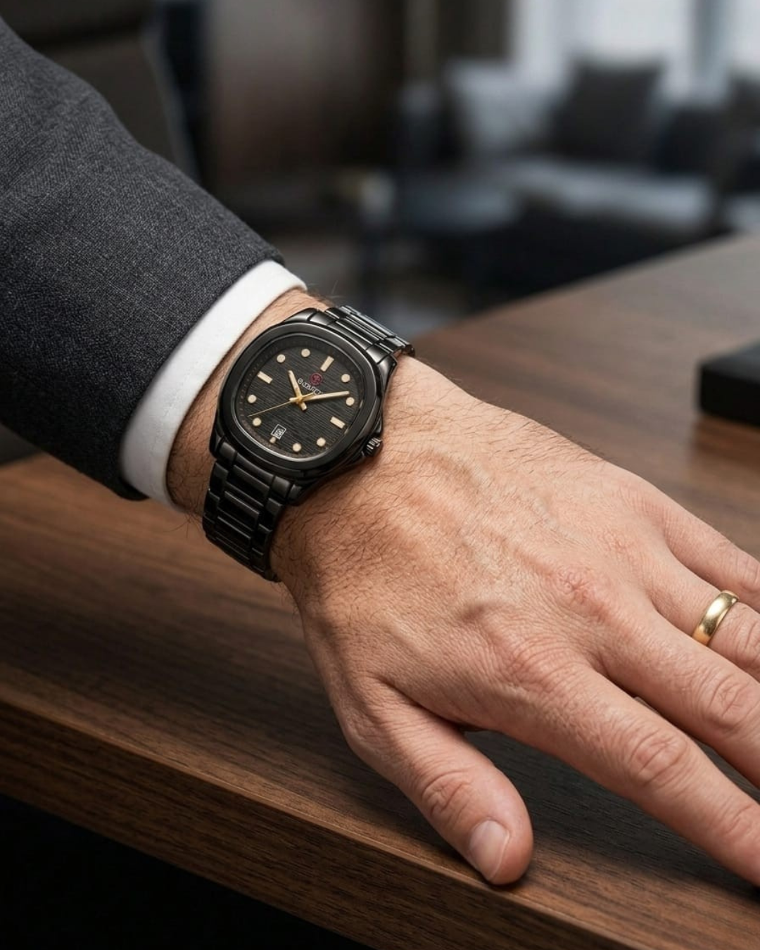 RUSTET-1058-BLACK WITH BLACK